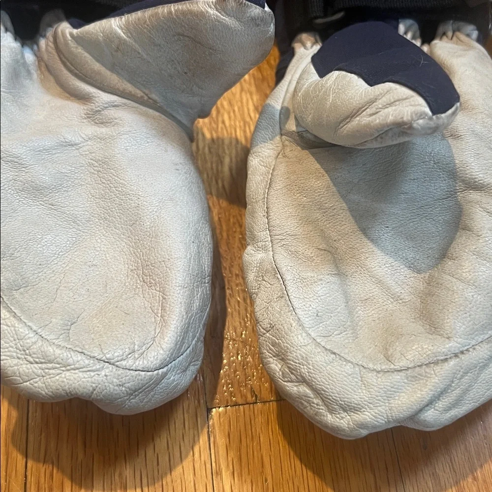 Hestra Helicopter Ski Junior Kids' Navy and Cream Leather Mittens. Size 6